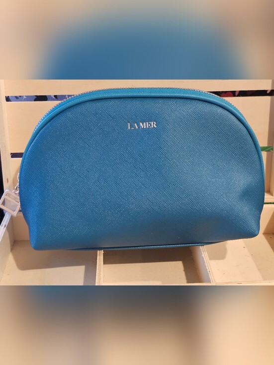La Mer Handbags - La Mer Turquoise Saffiano Textured Cosmetic Pouch NWOT